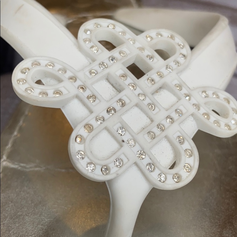 Authentic Diane Von Furstenberg White Sandals sz:8 - Picture 7 of 9